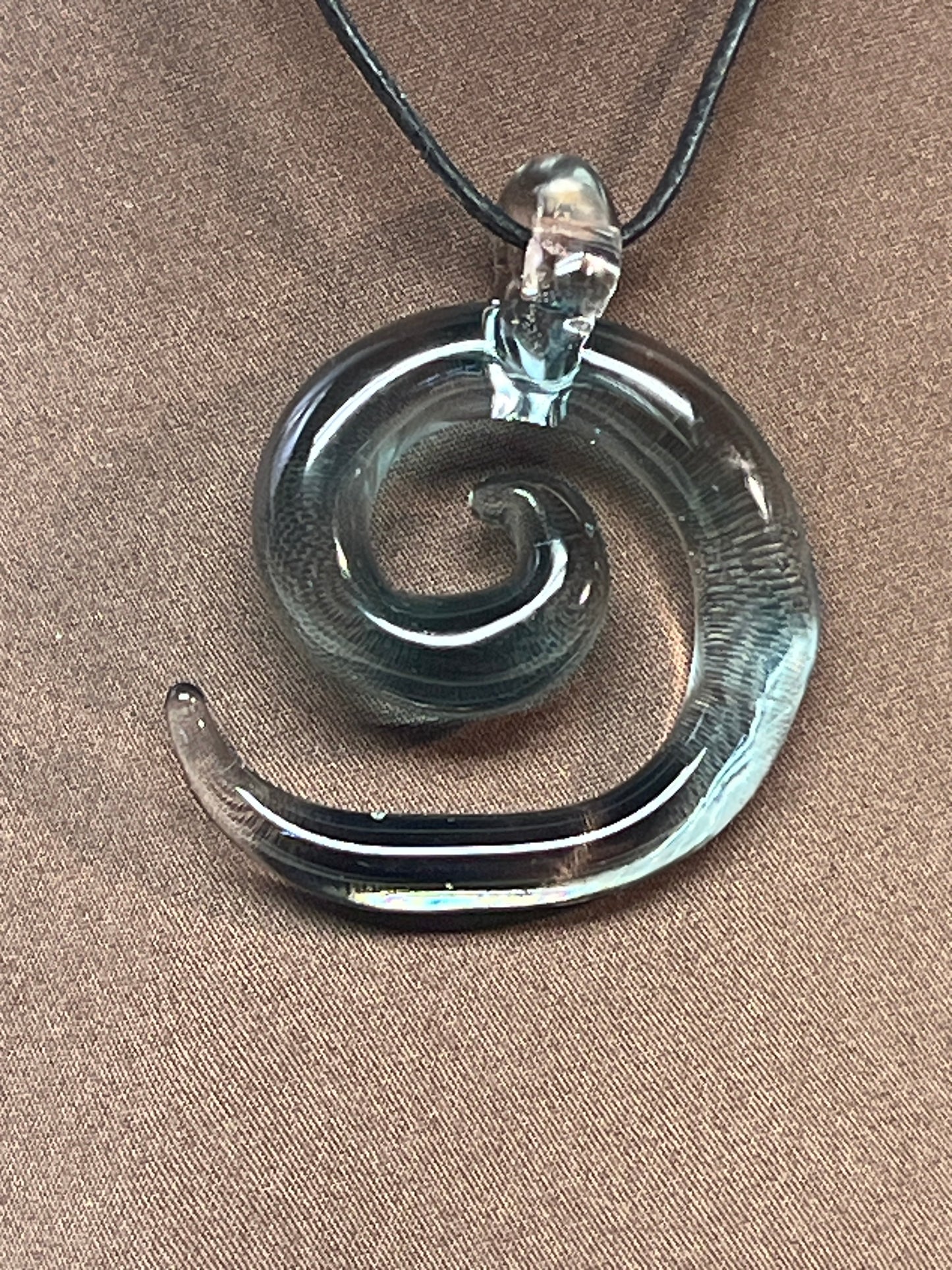 E Pendant