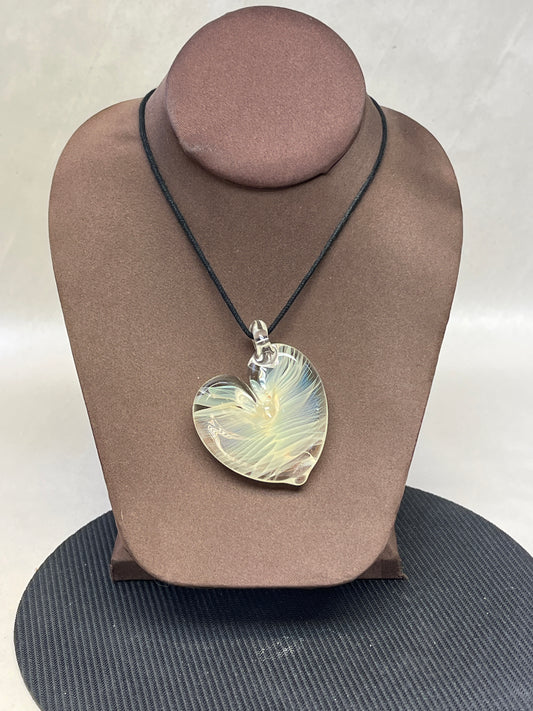 Heart pendant
