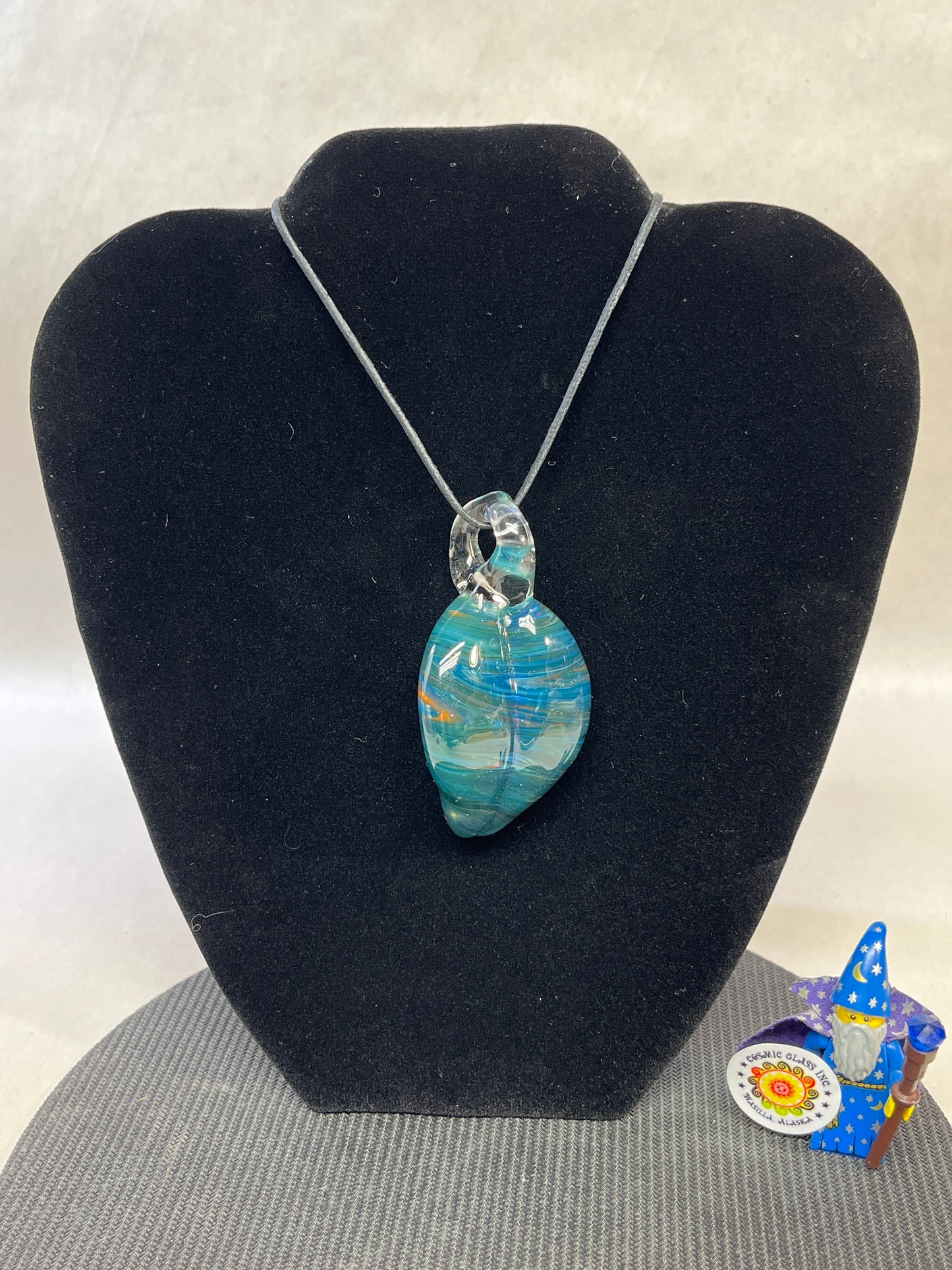 Tounge Pendant
