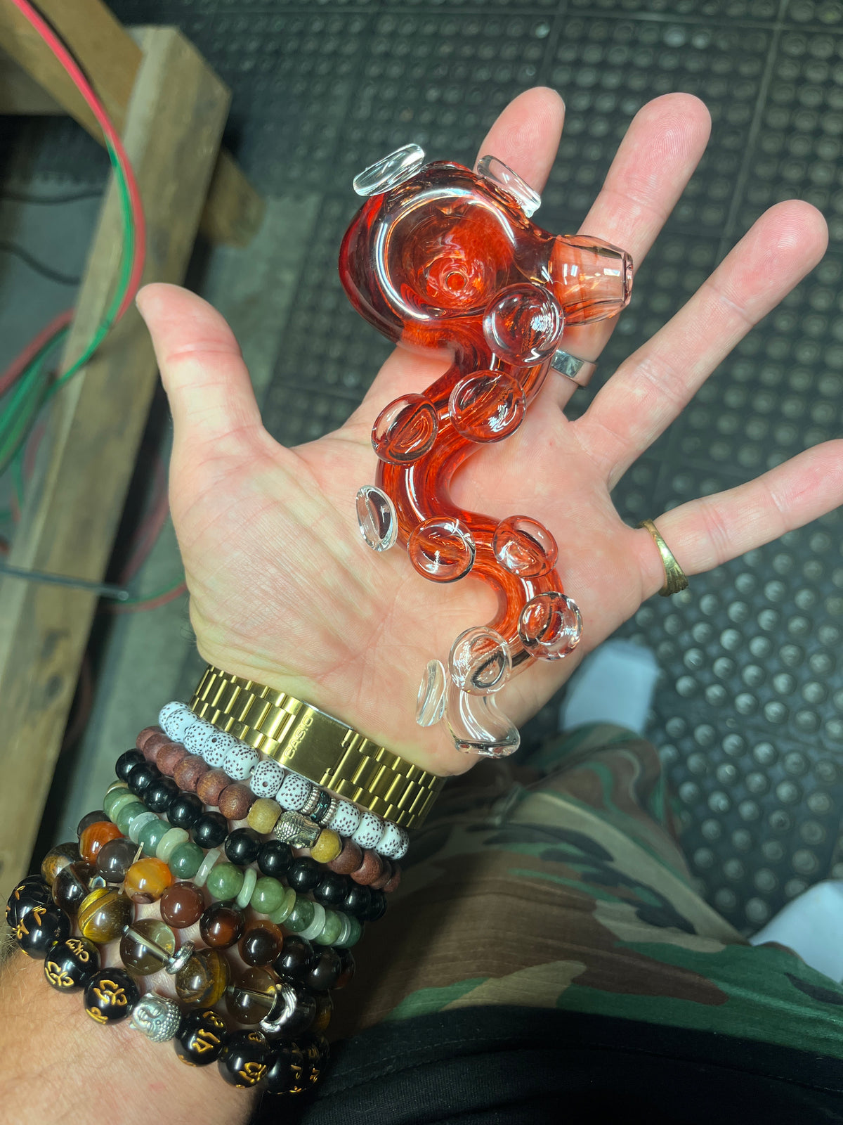 Cosmic Glass Tentacle pipe