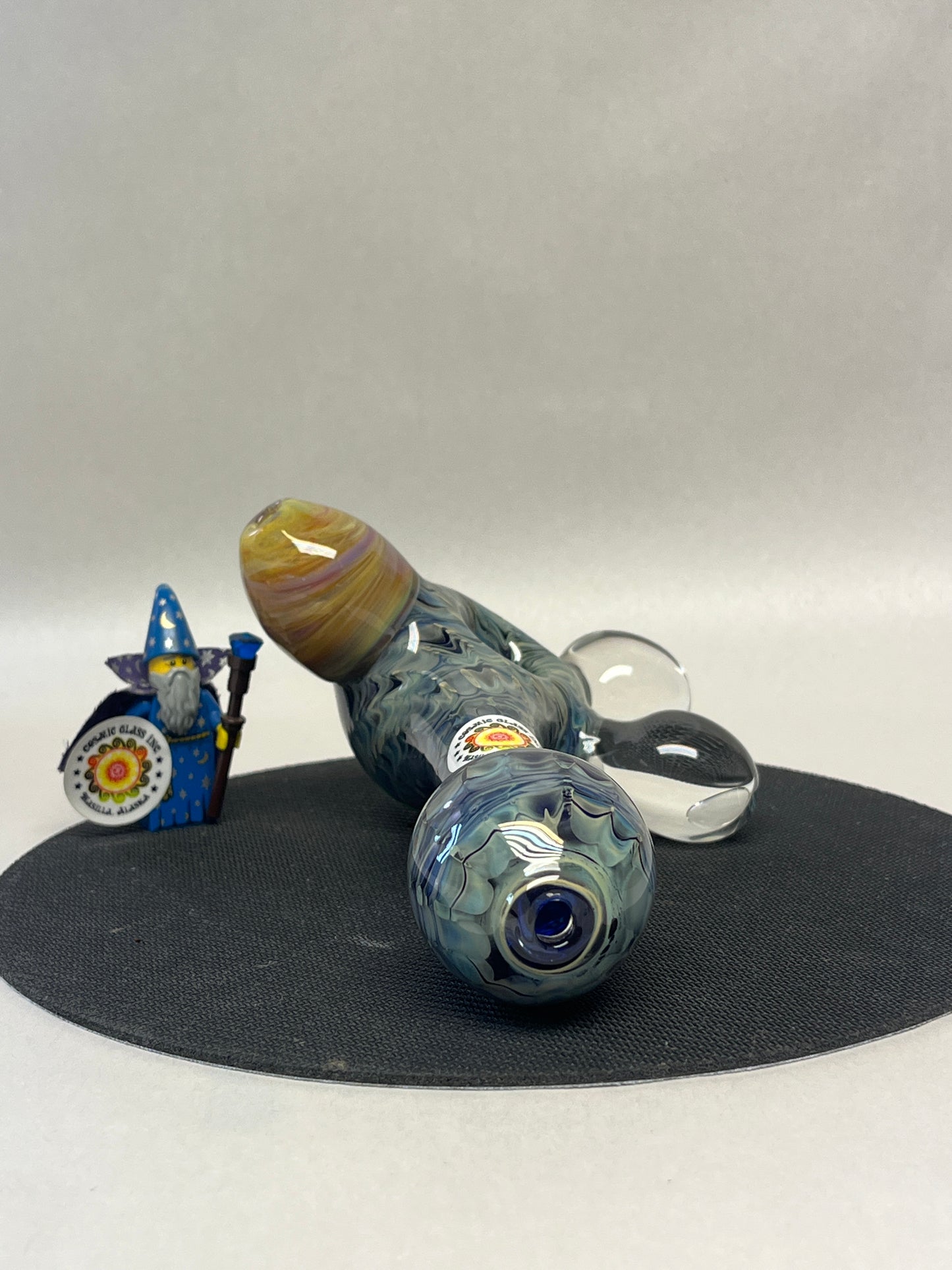 Cosmic Glass 32